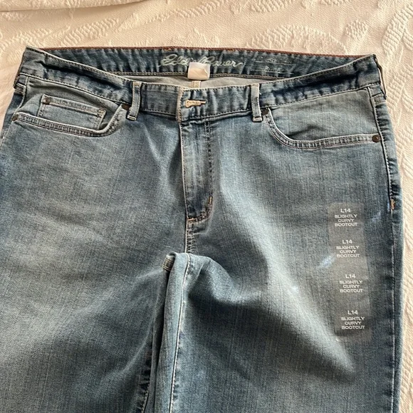 Eddie Bauer Jeans-New! - Picture 2 of 6